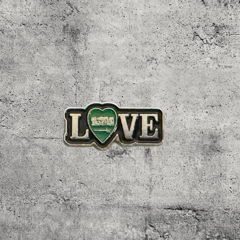 Metal Enamel Brooches 3m Sticker Fashion Jewelry Design Love Saudi Heart